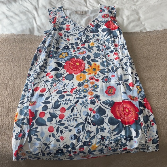 LOFT Dresses & Skirts - Floral Loft Dress